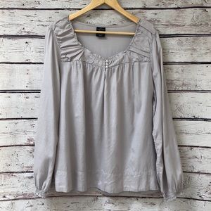 Women’s Long-Sleeved Blouse🙂